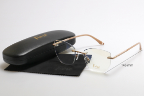 Купить Оправа Fiore 35011 c3 комплект футляр+салфетка оптом дешево с доставкой в Санкт-Петербург Купить Оправа Fiore 35011 c3 комплект футляр+салфетка оптом дешево с доставкой в Санкт-Петербург