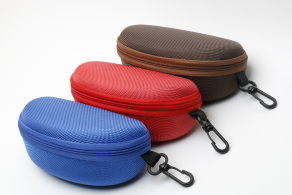 Футляр на молнии цветной с карабином №1 купить оптом с доставкой