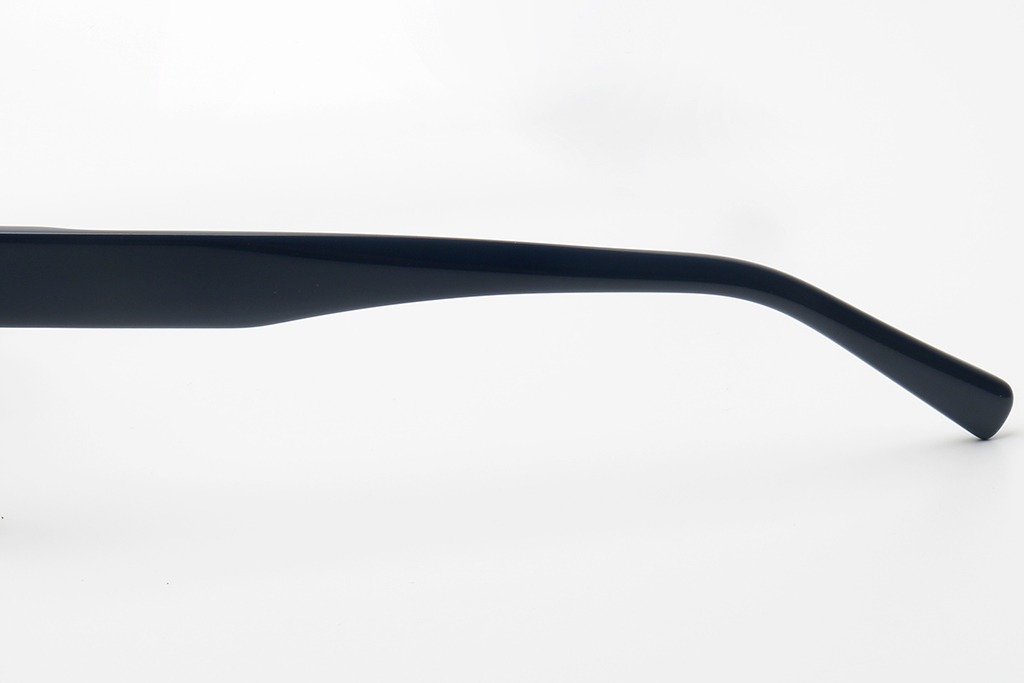 Купить Оправа Fiore 1489 c1 (комплект футляр+салфетка) оптом дешево с доставкой в Санкт-Петербург Купить Оправа Fiore 1489 c1 (комплект футляр+салфетка) оптом дешево с доставкой в Санкт-Петербург