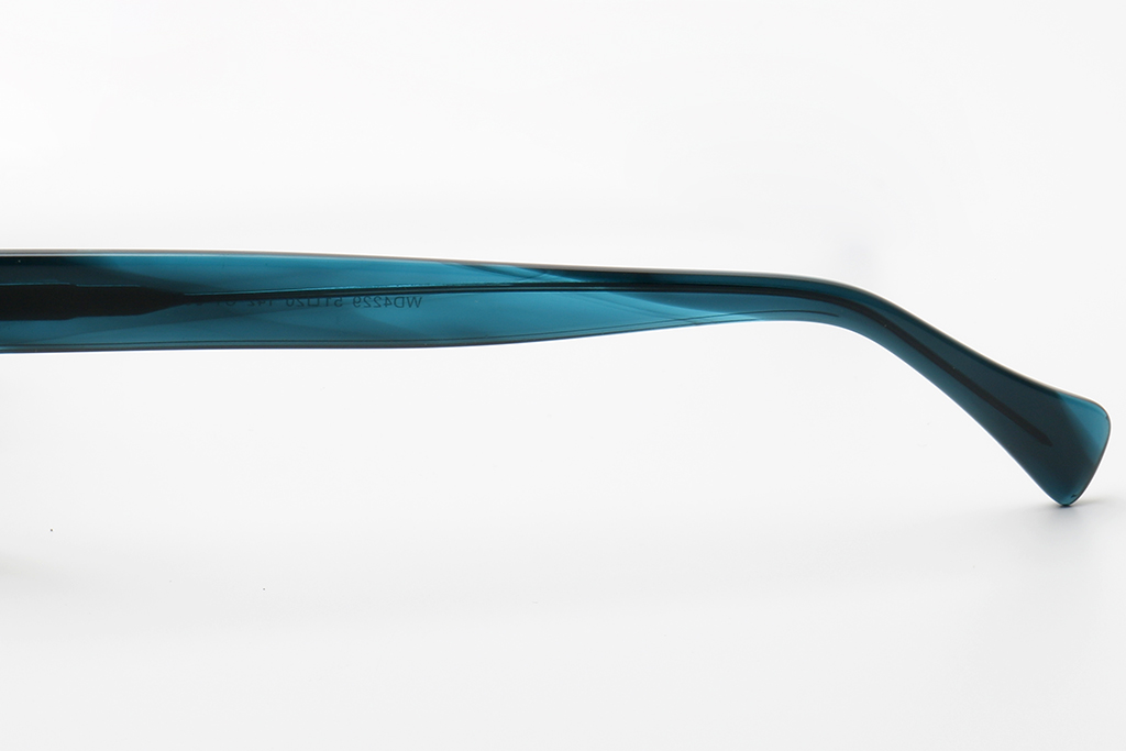 Купить Оправа Fiore 4229 c1 (комплект футляр+салфетка) оптом дешево с доставкой в Санкт-Петербург Купить Оправа Fiore 4229 c1 (комплект футляр+салфетка) оптом дешево с доставкой в Санкт-Петербург