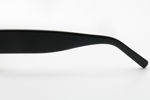 Купить Оправа Fiore 6070 с1 комплект футляр+салфетка оптом дешево с доставкой в Санкт-Петербург Купить Оправа Fiore 6070 с1 комплект футляр+салфетка оптом дешево с доставкой в Санкт-Петербург