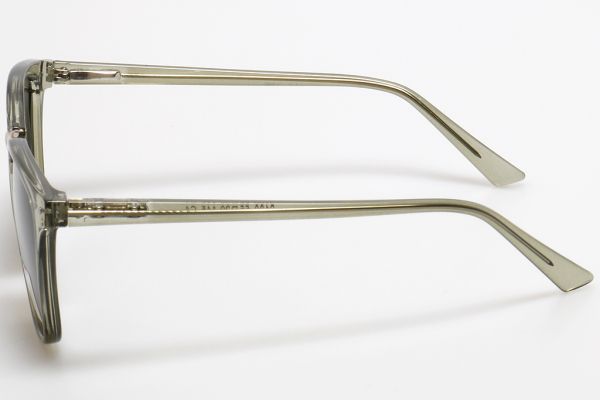 Купить солнцезащитные очки milano 2100 c4 поляризационные оптом дешево с доставкой в Санкт-Петербург