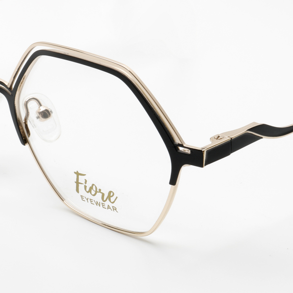 Купить оправа fiore 3411 с1 комплект футляр+салфетка оптом дешево с доставкой в Санкт-Петербург