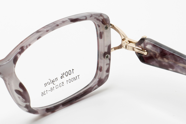 Купить оправа fiore 001 c5 комплект футляр+салфетка оптом дешево с доставкой в Санкт-Петербург