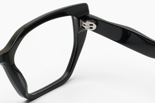 Купить Оправа Fiore 6067 с1 комплект футляр+салфетка оптом дешево с доставкой в Санкт-Петербург