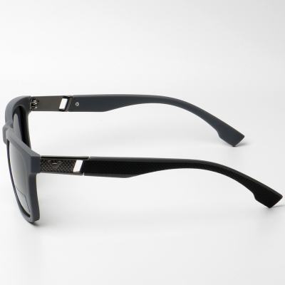 Солнцезащитные очки Matrix 8495 c4 (поляризационные) оптом