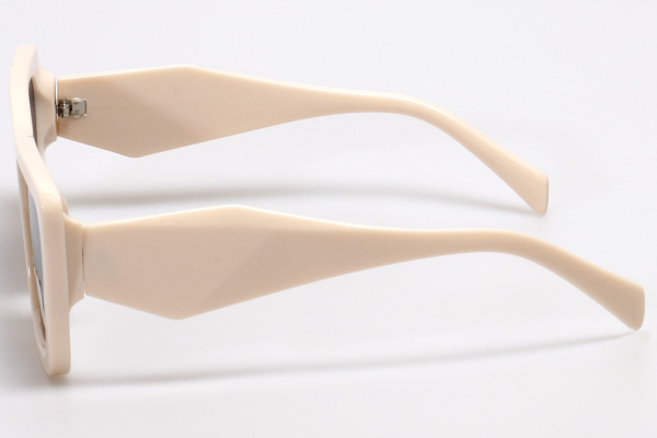 Солнцезащитные очки Milano 3610 c4