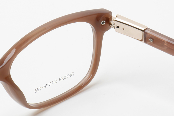 Купить Оправа Fiore 1029 с2 комплект футляр+салфетка оптом дешево с доставкой в Санкт-Петербург Купить Оправа Fiore 1029 с2 комплект футляр+салфетка оптом дешево с доставкой в Санкт-Петербург