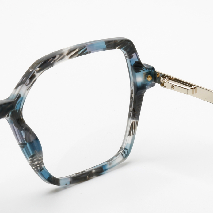 Купить Оправа Fiore 9952 c4 комплект футляр+салфетка оптом дешево с доставкой в Санкт-Петербург