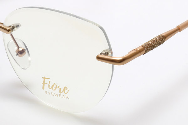 Купить оправа fiore 35012 c3 комплект футляр+салфетка оптом дешево с доставкой в Санкт-Петербург