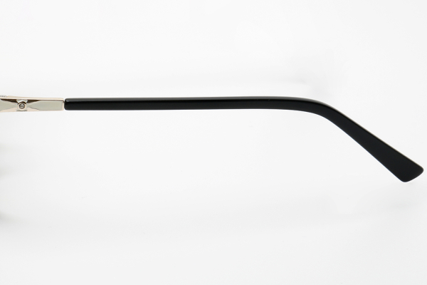 Купить Оправа Fiore 32030 с1 комплект футляр+салфетка оптом дешево с доставкой в Санкт-Петербург