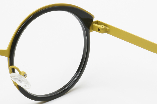 Оправа Fiore 7020 c4 (комплект футляр+салфетка) оптом