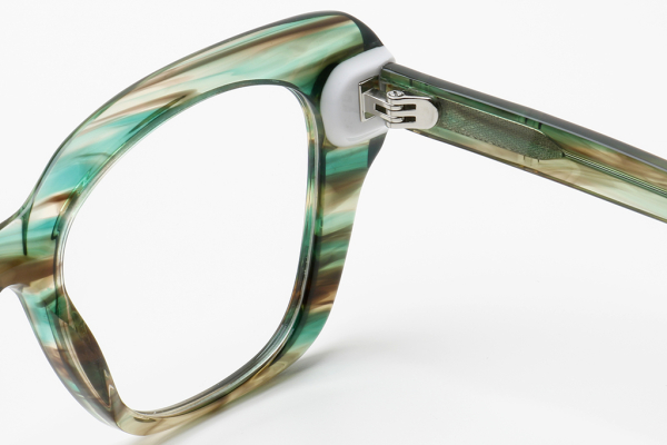 Купить оправа fiore 6044 с5-2 комплект футляр+салфетка оптом дешево с доставкой в Санкт-Петербург