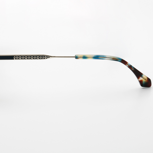 Купить оправа fiore 8209 с2 комплект футляр+салфетка оптом дешево с доставкой в Санкт-Петербург