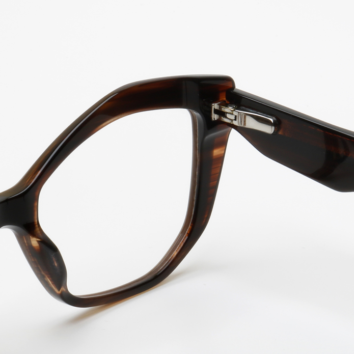 Купить Оправа Fiore 9838 с4 комплект футляр+салфетка оптом дешево с доставкой в Санкт-Петербург