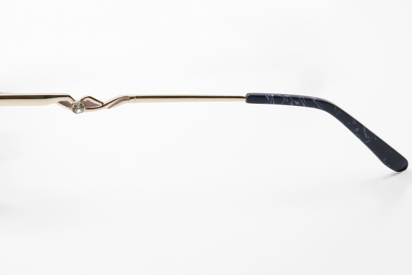 Купить оправа fiore 32022 с2 комплект футляр+салфетка оптом дешево с доставкой в Санкт-Петербург Купить оправа fiore 32022 с2 комплект футляр+салфетка оптом дешево с доставкой в Санкт-Петербург