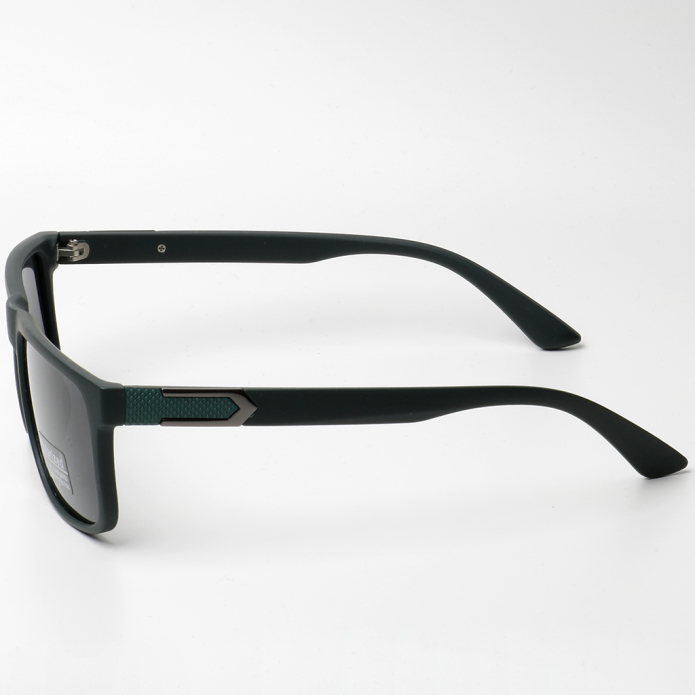 Солнцезащитные очки Matrix 8395 c4 (поляризационные) оптом