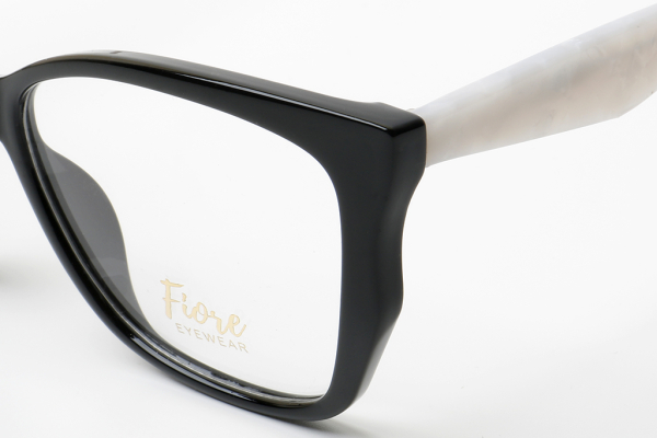 Купить Оправа Fiore 7001 с1 комплект футляр+салфетка оптом дешево с доставкой в Санкт-Петербург Купить Оправа Fiore 7001 с1 комплект футляр+салфетка оптом дешево с доставкой в Санкт-Петербург