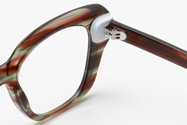 Купить Оправа Fiore 6044 с5 комплект футляр+салфетка оптом дешево с доставкой в Санкт-Петербург Купить Оправа Fiore 6044 с5 комплект футляр+салфетка оптом дешево с доставкой в Санкт-Петербург