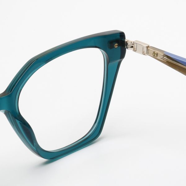 Купить оправа fiore 8105 с4 комплект футляр+салфетка оптом дешево с доставкой в Санкт-Петербург