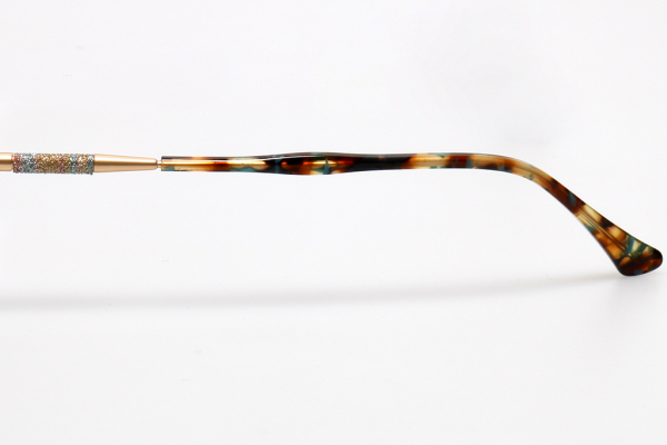 Купить Оправа Fiore 35012 c6 комплект футляр+салфетка оптом дешево с доставкой в Санкт-Петербург