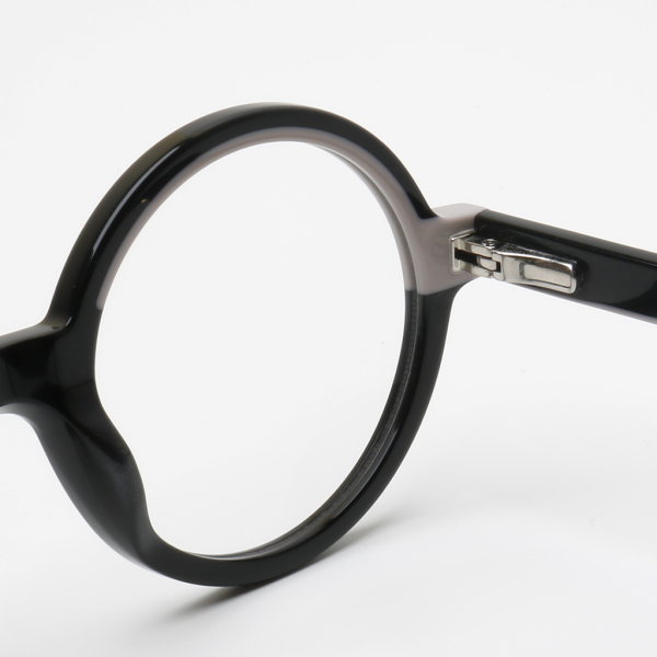 Купить оправа fiore 8012 с1 комплект футляр+салфетка оптом дешево с доставкой в Санкт-Петербург